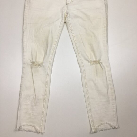 FREE PEOPLE Ivory Distressed Raw Step Hem 5 Pocket Logo Hardware Skinny Jeans - Picture 7 of 15